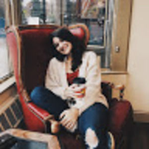 Meet your Posher, Andrea